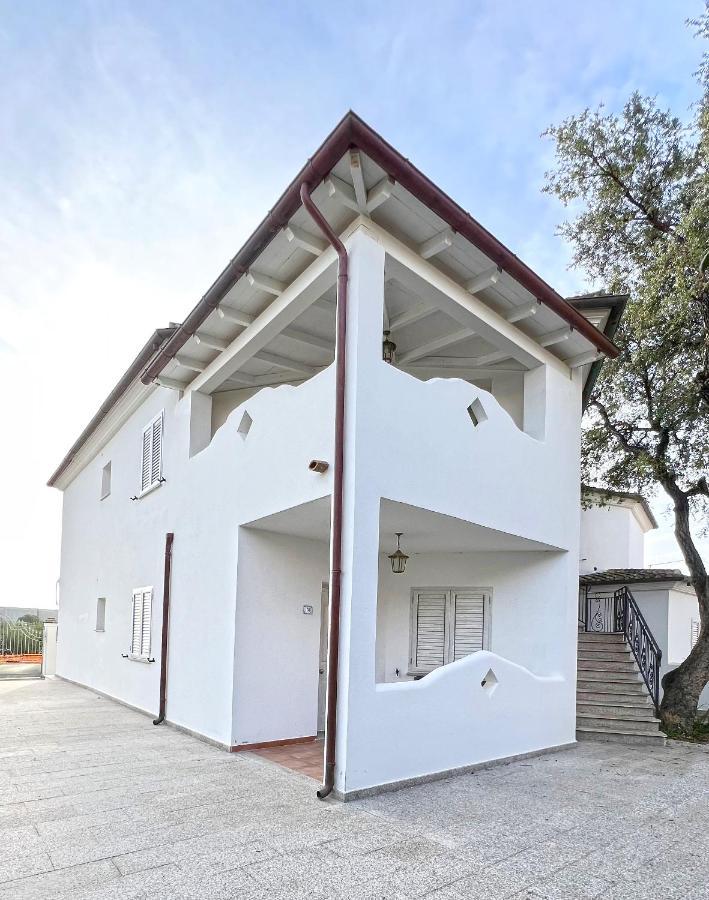 オロゼーイLe Residenze Del Maria Rosaria - Via Trentino 62アパートメント エクステリア 写真