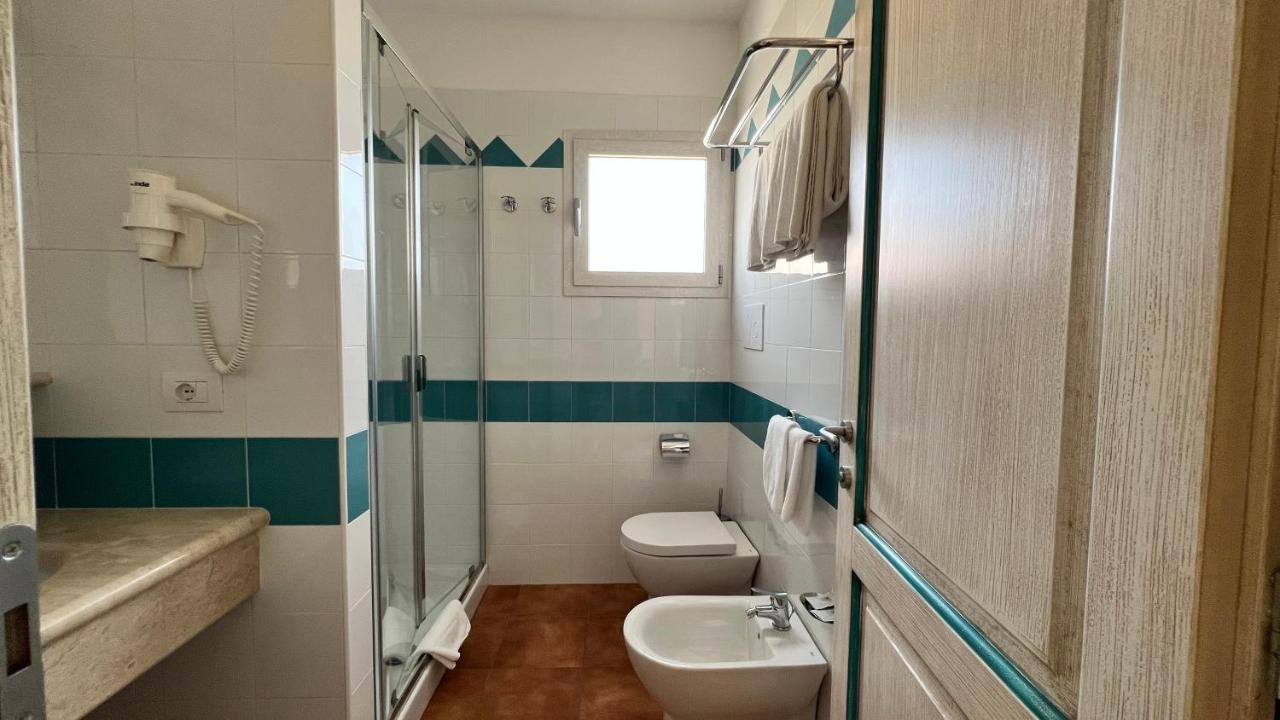オロゼーイLe Residenze Del Maria Rosaria - Via Trentino 62アパートメント エクステリア 写真